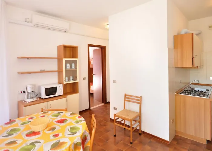 Cavallino-2 By Interhome